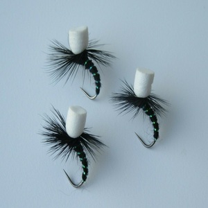 Black Suspended Para Emerger Dry Fly Barbless